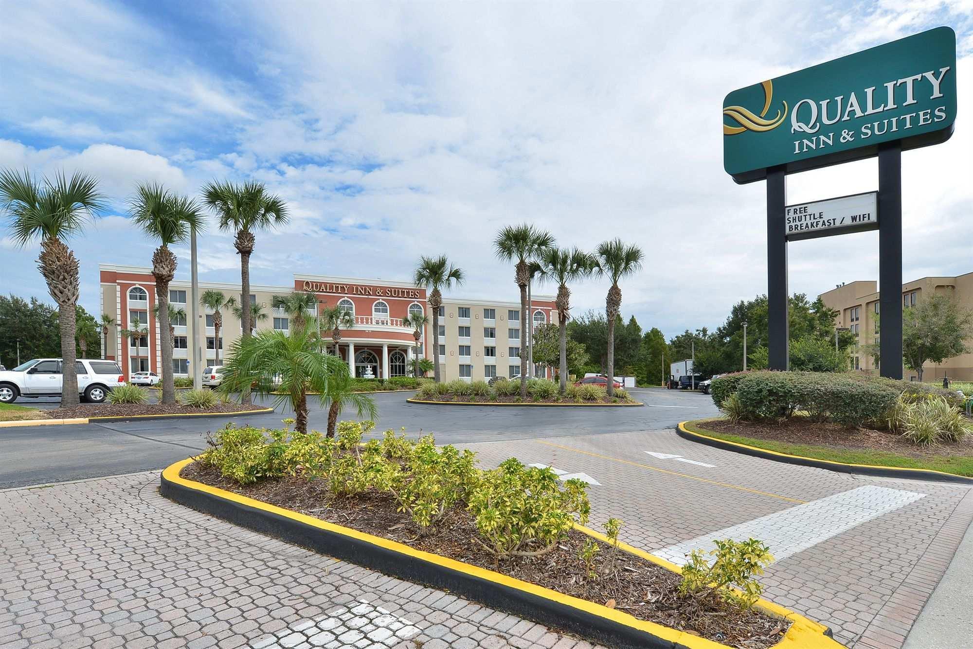 Quality Inn & Suites Near The Theme Parks Orlando Ngoại thất bức ảnh