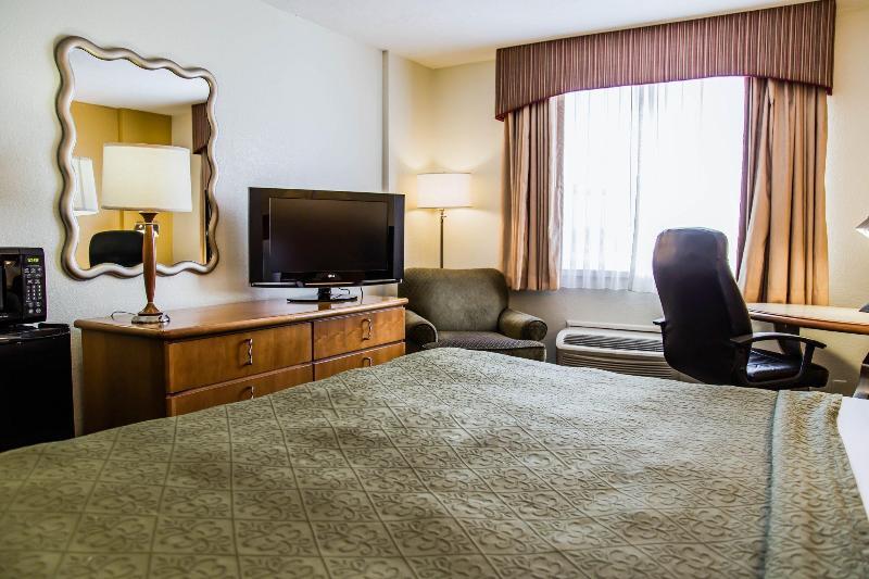 Quality Inn & Suites Near The Theme Parks Orlando Ngoại thất bức ảnh